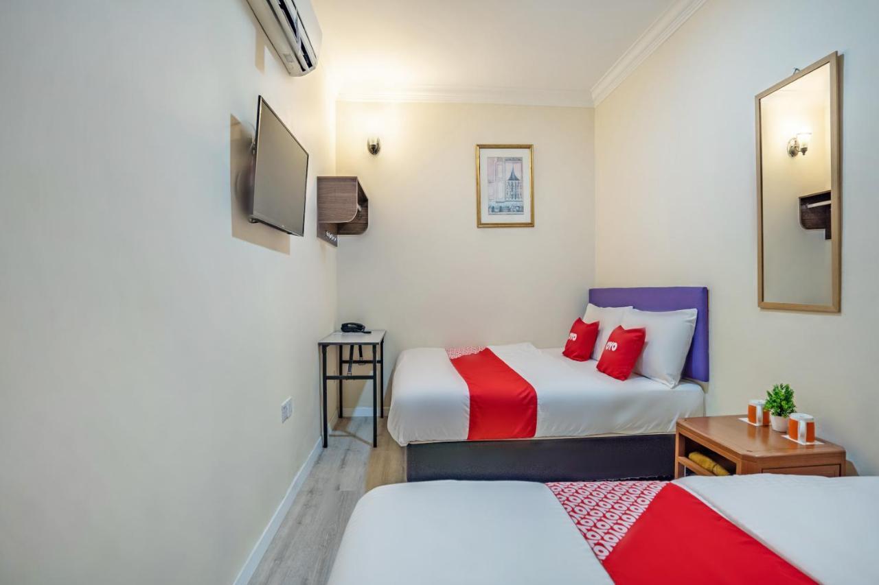 Hentian Hotel Каджанг Екстер'єр фото